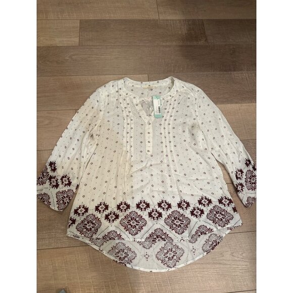 Fun2Fun White Kearney Henley Top M With Burgundy Pattern Boho Style Lightweight - Picture 1 of 6